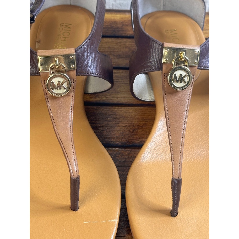 Michael Kors Sandals Women's 10 T-Strap Ankle Buckle Brown Leather Block Heel - Picture 3 of 12